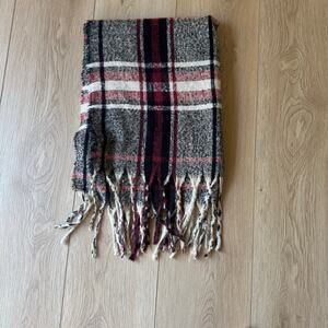 Evereve large red black plaid fringed scarf